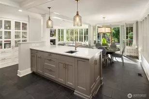 3645 92nd Ave SE, Mercer Island, WA 98040 - Photo 8