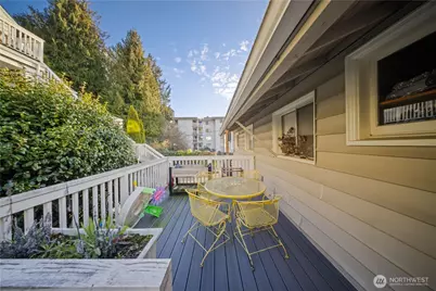 1788 Alki Avenue SW, Seattle, WA 98116 - Photo 14