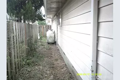 5401 74th Street NE, Marysville, WA 98270 - Photo 10