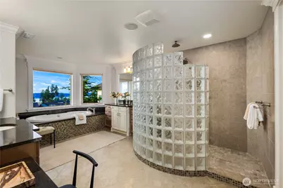 14131 67th Avenue W, Edmonds, WA 98026 - Photo 22