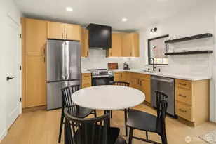 4009 33rd Ave W, Seattle, WA 98199 - Photo 4