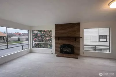 813 N 3rd Street, Renton, WA 98057 - Photo 18