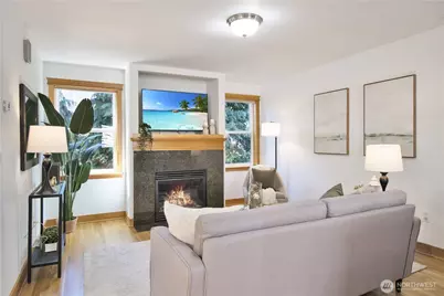 8515 Stone Avenue N #A, Seattle, WA 98103 - Photo 4