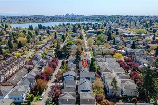 8515 Stone Ave N, Seattle, WA 98103 - Photo 26