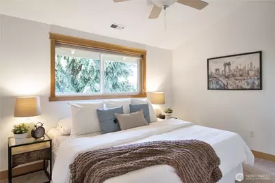 8515 Stone Avenue N #A, Seattle, WA 98103 - Photo 14