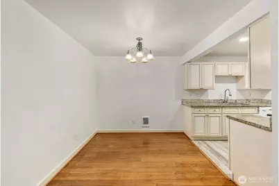 16817 Larch Way #F101, Lynnwood, WA 98037 - Photo 6
