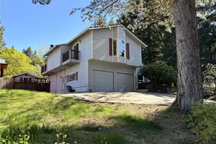 2318 NE Brookview Dr, Vancouver, WA 98686 - Photo 2