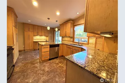 2318 NE Brookview Drive, Vancouver, WA 98686 - Photo 10