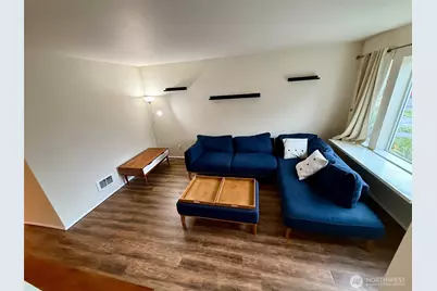 3321 S Mead Street, Seattle, WA 98118 - Photo 2