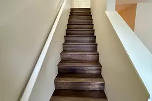 3321 S Mead St, Seattle, WA 98118 - Photo 8