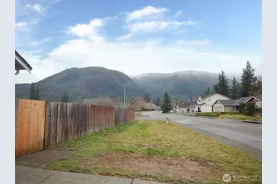 310 Shelby Street, Gold Bar, WA 98251 - Photo 36