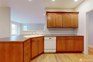 950 SE Creekside Dr, College Place, WA 99324 - Photo 14