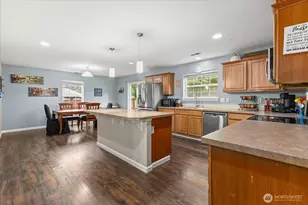 18124 115th St Ct E, Bonney Lake, WA 98391 - Photo 16