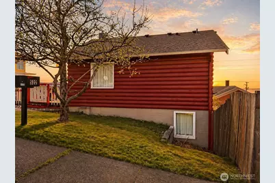 522 12th Street, Bellingham, WA 98225 - Photo 8