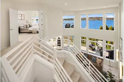 7439 W Mercer Way, Mercer Island, WA 98040 - Photo 16