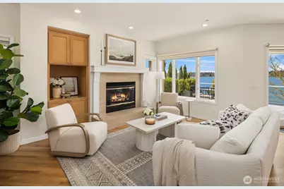 7439 W Mercer Way, Mercer Island, WA 98040 - Photo 12