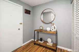 654 W Olympic Pl, Seattle, WA 98119 - Photo 28