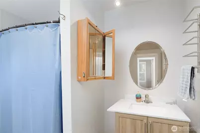 1031 W Glenwood St, Port Angeles, WA 98363 - Photo 20