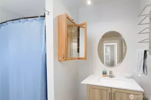 1031 W Glenwood St, Port Angeles, WA 98363 - Photo 20