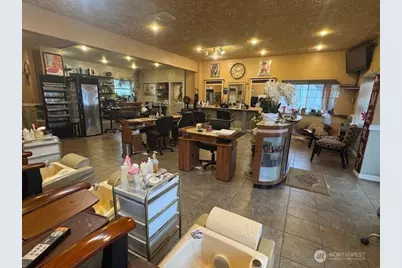 9222 Silverdale Way NW, Silverdale, WA 98383 - Photo 14