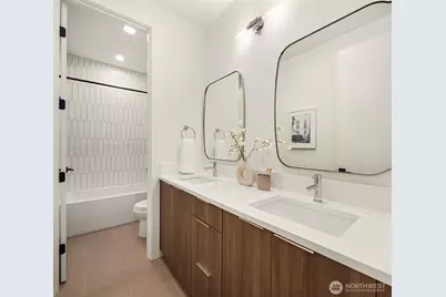 19902 Broadway Avenue, Snohomish, WA 98296 - Photo 32