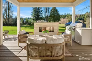 19902 Broadway Ave, Snohomish, WA 98296 - Photo 16