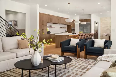 19902 Broadway Avenue, Snohomish, WA 98296 - Photo 4