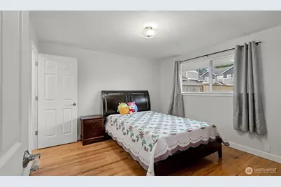 2200 NE 12th, Renton, WA 98056 - Photo 18