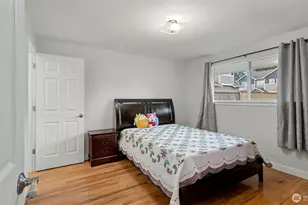 2200 NE 12th, Renton, WA 98056 - Photo 18