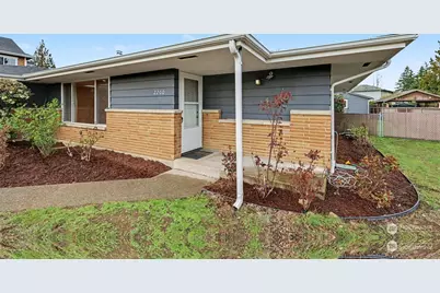 2200 NE 12th, Renton, WA 98056 - Photo 4