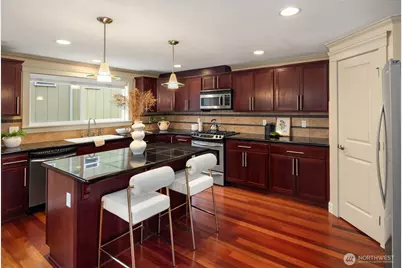 3411 21st Avenue W #A, Seattle, WA 98199 - Photo 8