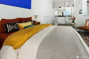 916 NW 56th St, Seattle, WA 98107 - Photo 16