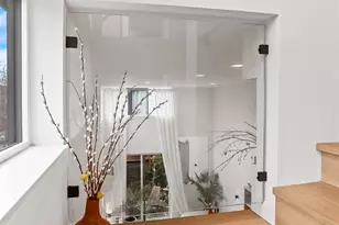 916 NW 56th St, Seattle, WA 98107 - Photo 14