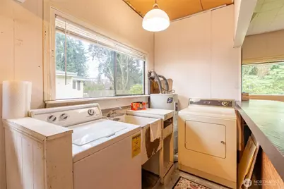 20115 76th Avenue W, Lynnwood, WA 98036 - Photo 28