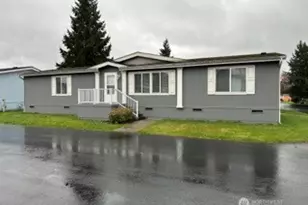 5711 NE 100th St, Marysville, WA 98270 - Photo 1