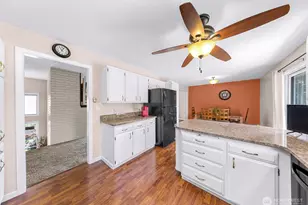 2721 McLeod Rd, Bellingham, WA 98225 - Photo 16