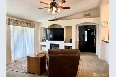 213 W Locust Street, Coulee City, WA 99115 - Photo 10