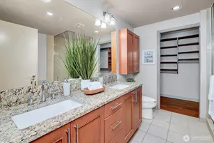 10650 NE 9th Pl, Bellevue, WA 98004 - Photo 14