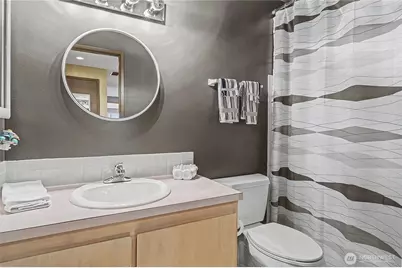 18766 130th Avenue SE, Renton, WA 98058 - Photo 10