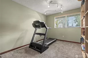 18766 130th Ave SE, Renton, WA 98058 - Photo 14