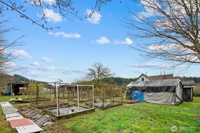 20807 Orville Road E, Orting, WA 98360 - Photo 28