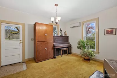 20807 Orville Road E, Orting, WA 98360 - Photo 6