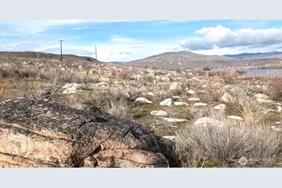 0 Nna Lot 1 Lazy Lightning Lp, Pateros, WA 98846 - Photo 4