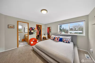 17427 Spruce Way, Lynnwood, WA 98037 - Photo 24