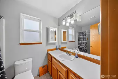 17427 Spruce Way, Lynnwood, WA 98037 - Photo 26
