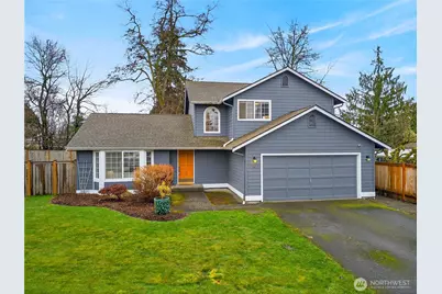 17427 Spruce Way, Lynnwood, WA 98037 - Photo 1