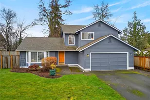 17427 Spruce Way, Lynnwood, WA 98037 - Photo 1