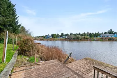 628 Weatherwax Loop NE, Ocean Shores, WA 98569 - Photo 32
