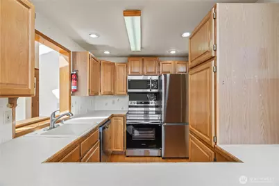 628 Weatherwax Loop NE, Ocean Shores, WA 98569 - Photo 8