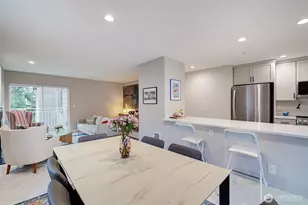 215 20th Ave E, Seattle, WA 98112 - Photo 24